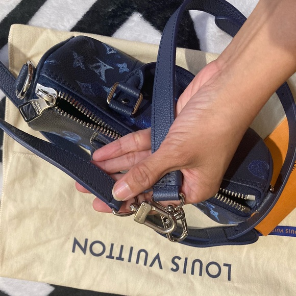 💯% Authentic Louis Vuitton Mini Keepall watercolor XS - Picture 7 of 9